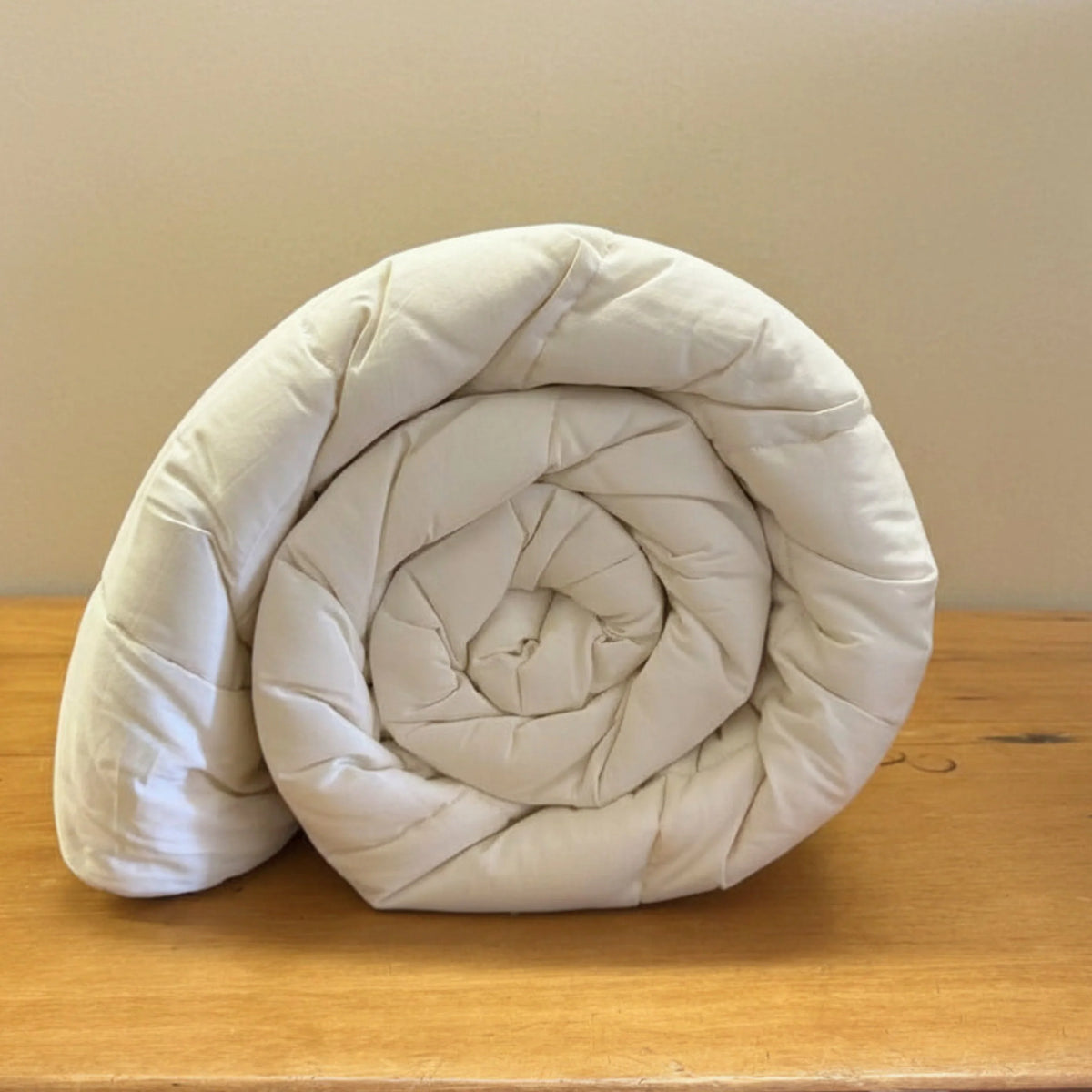 Classic Pure Wool Duvet by Snug Sleep – view 5