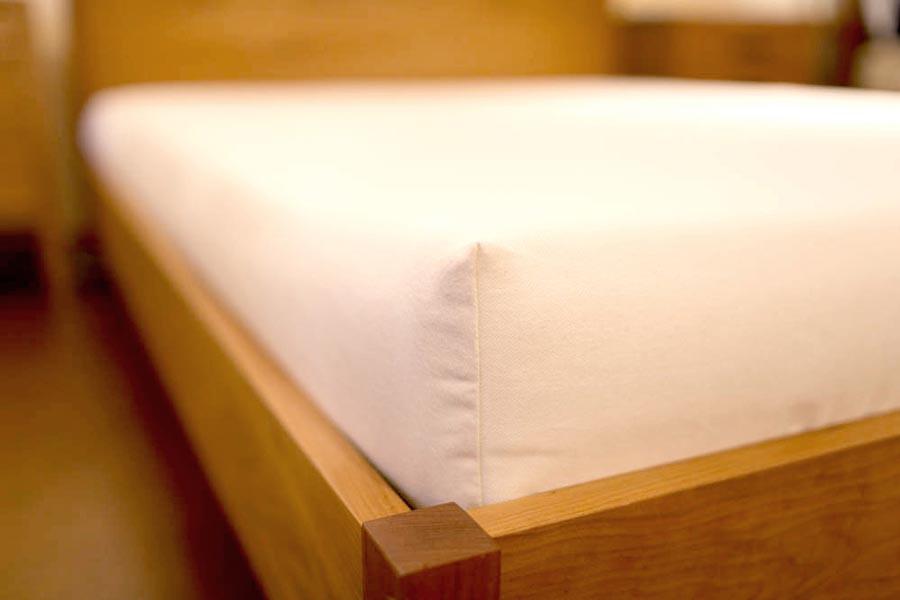 Organic Latex Mattress, 6 in by Soaring Heart Natural Beds – view 2