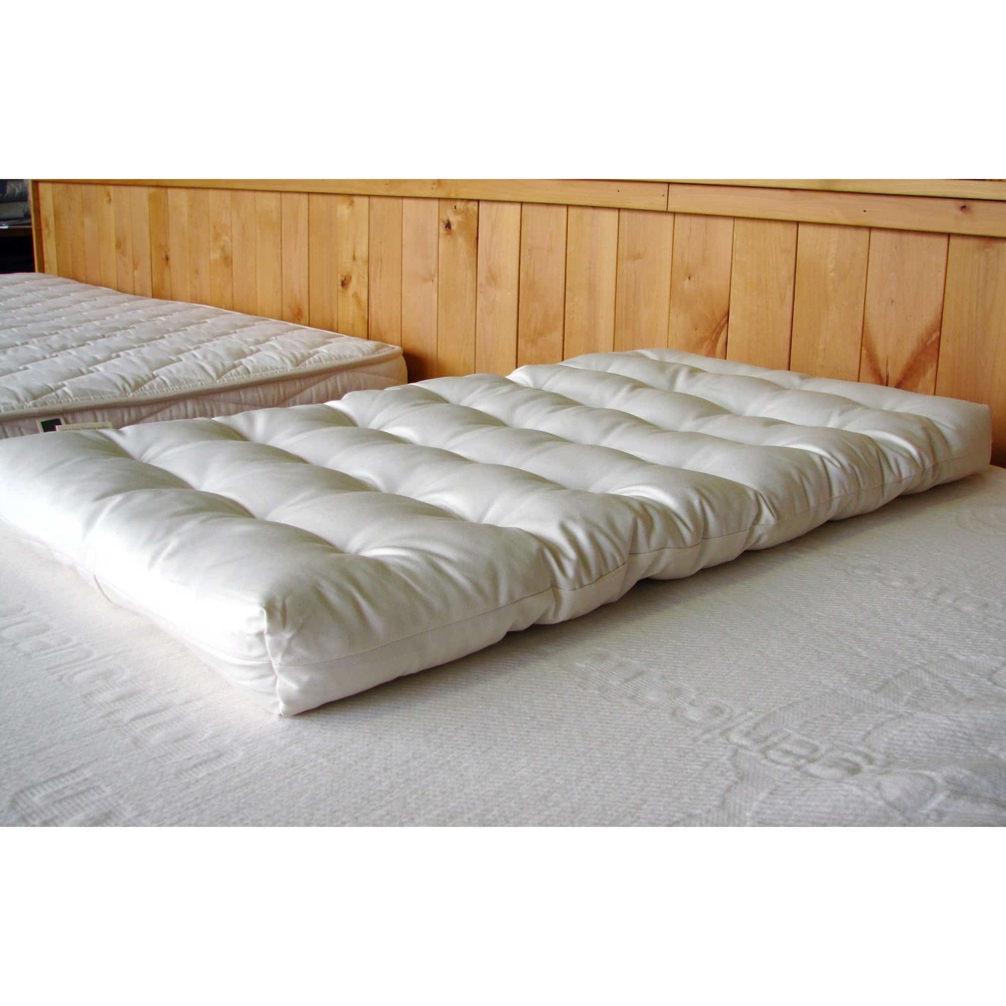 Bassinet Mattress, Twill Encased Wool Mattress | Holy Lamb Organics ...